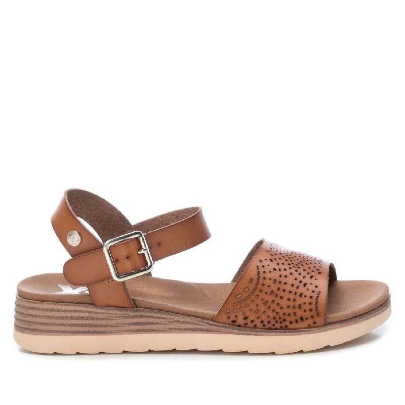 Women's Flat Sandals By XTI