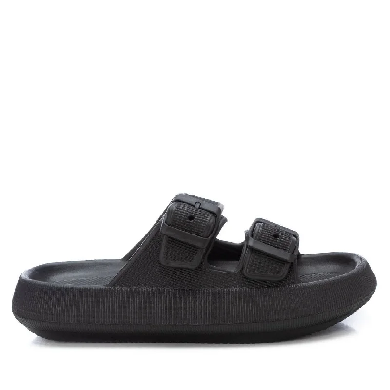 Women's Rubber Flat Sandals By XTI