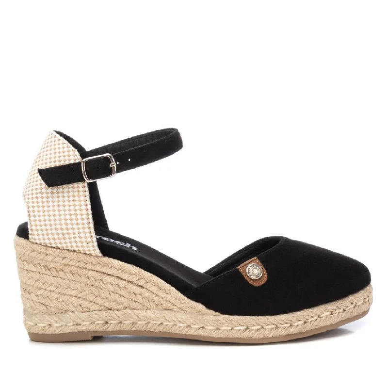 Women's sandals