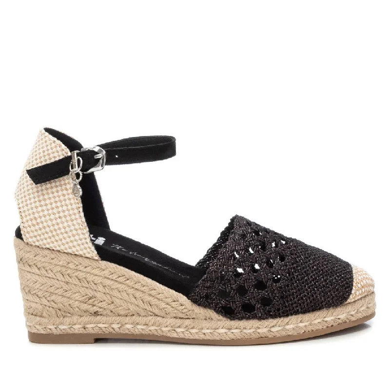 Women's sandals