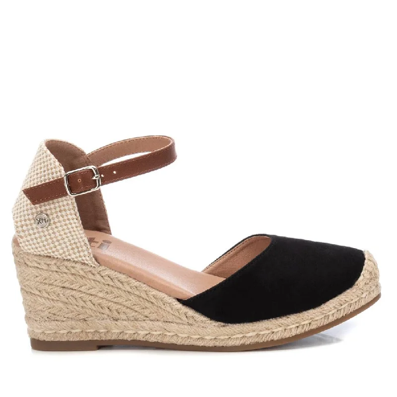 Women's sandals